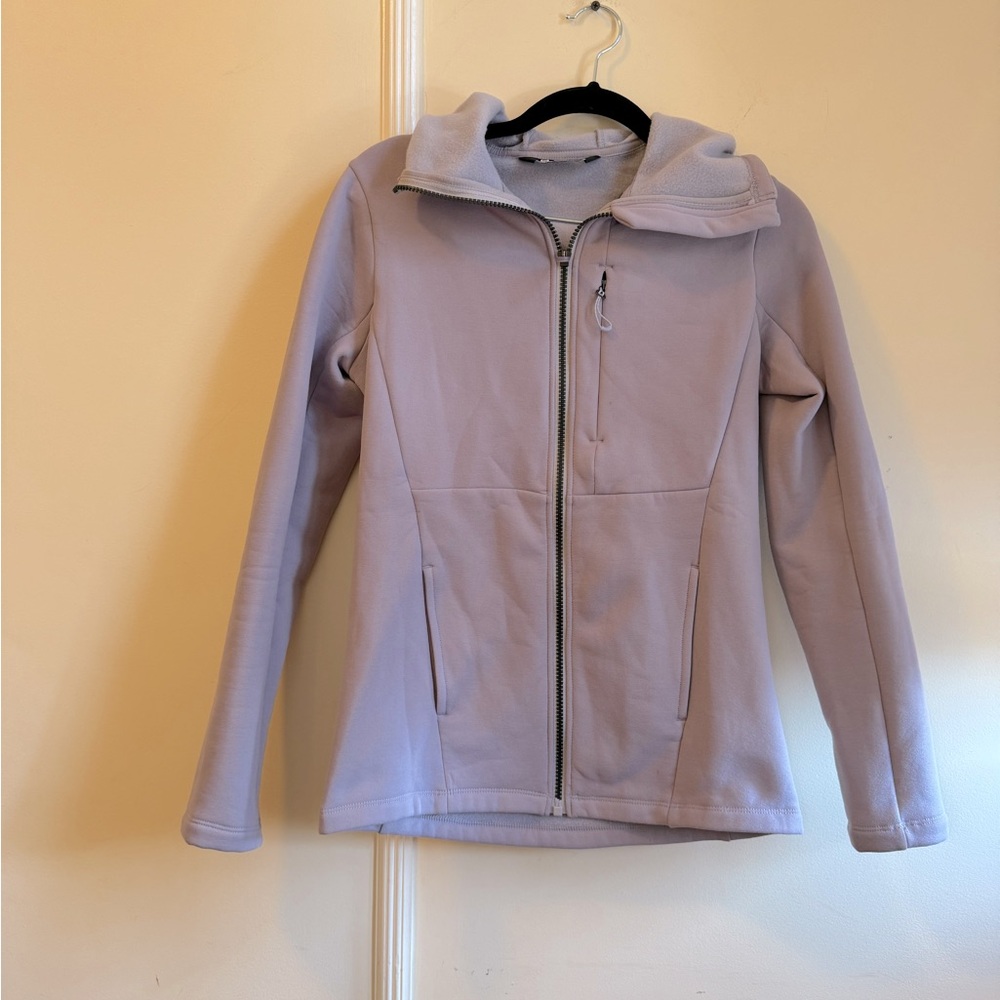 Salomon light purple jacket. Warm & soft
